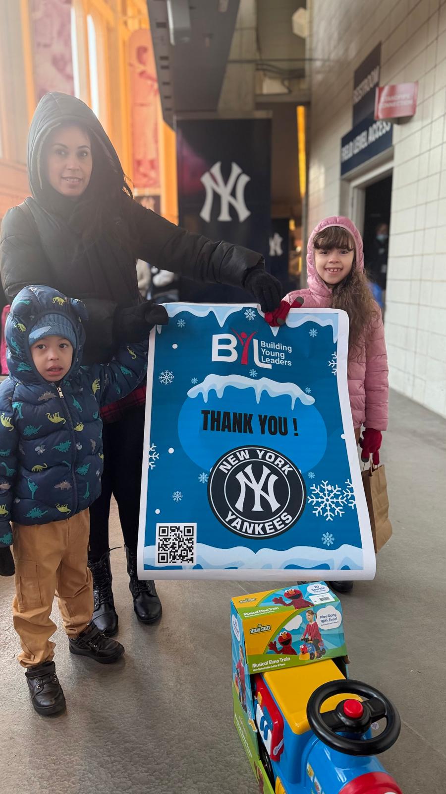 BYL students enjoying a Yankees game at Yankee Stadium